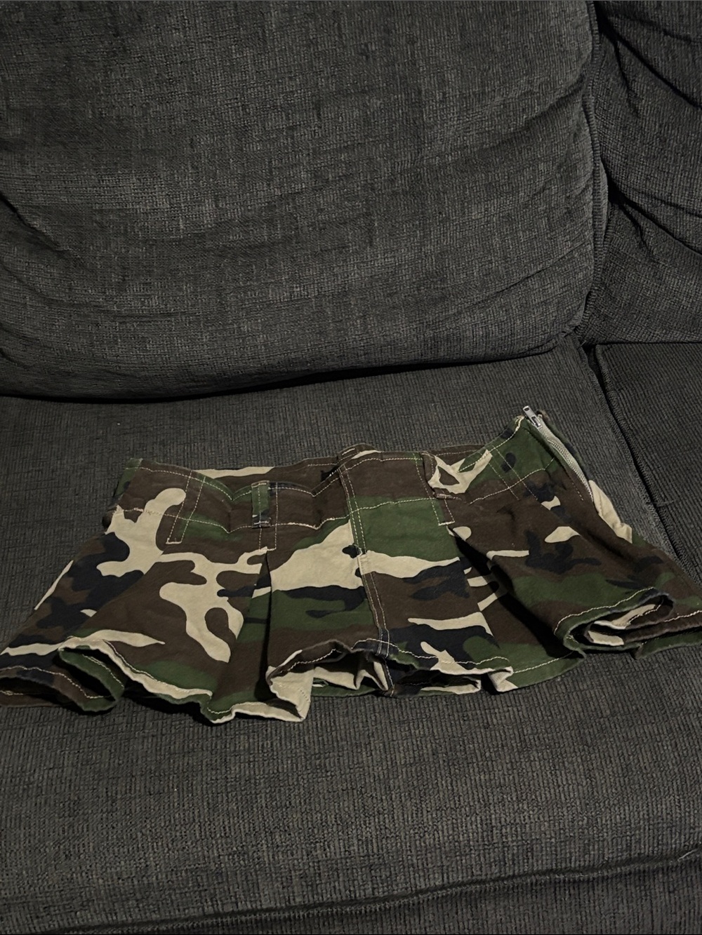 Almost Famous Camo Pleated Mini Skort Shorts Size L Y2K